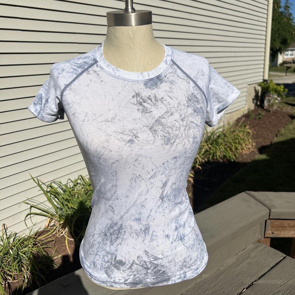 NW/T lululemon short-sleeved running yoga Short Sleeve MARBLE t-shirt  size 4